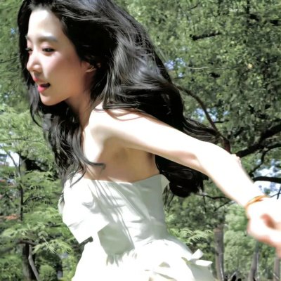 5个吓鬼的少年